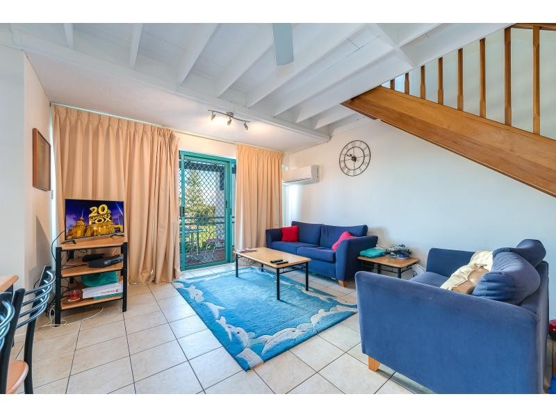 14/7-9 Robert Street, Labrador QLD 4215