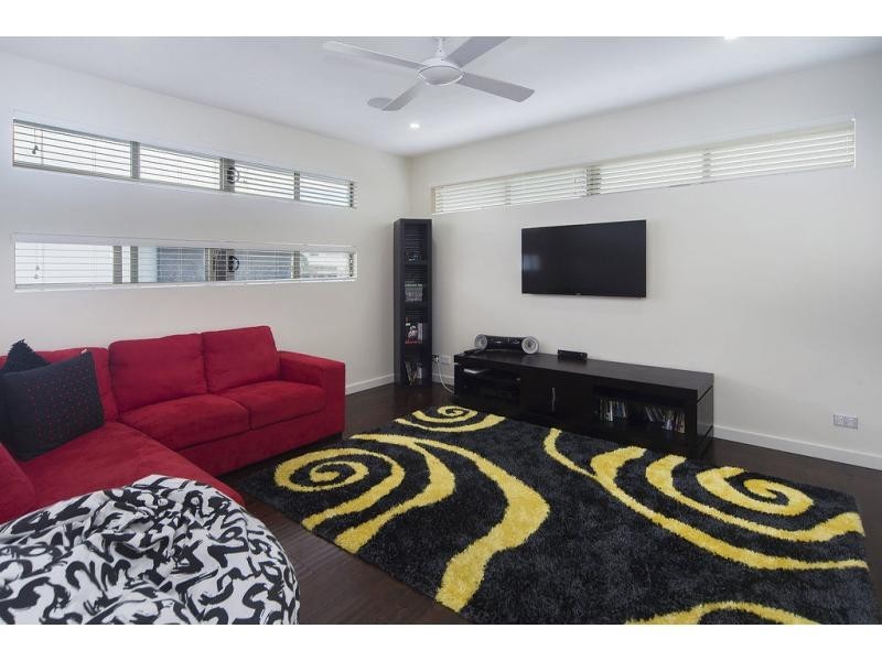 7620 Fairway Boulevard, Hope Island QLD 4212
