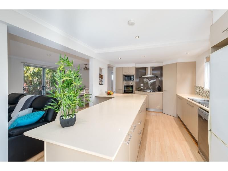 98 Turpin Road, Labrador QLD 4215