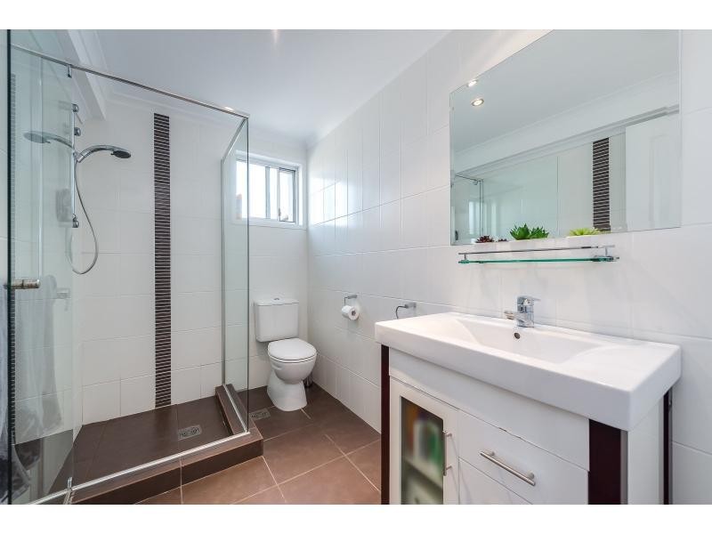 98 Turpin Road, Labrador QLD 4215