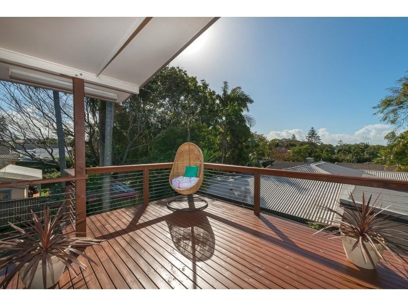 98 Turpin Road, Labrador QLD 4215