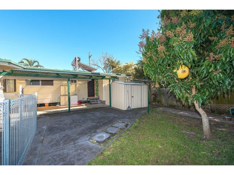 67 Turpin Road, Labrador QLD 4215