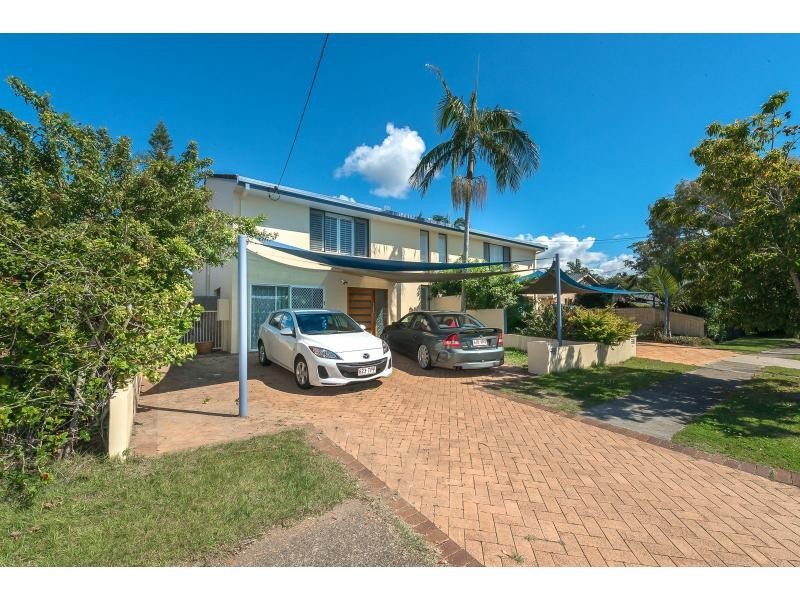 2/54 Markham Avenue, Runaway Bay QLD 4216