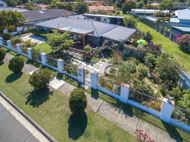 15 Sunbird Avenue, Paradise Point QLD 4216