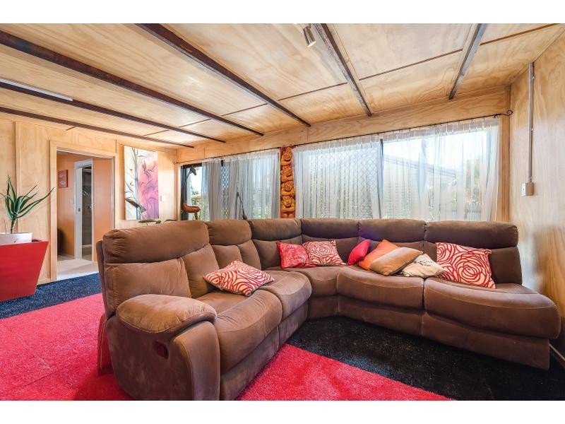 15 Sunbird Avenue, Paradise Point QLD 4216