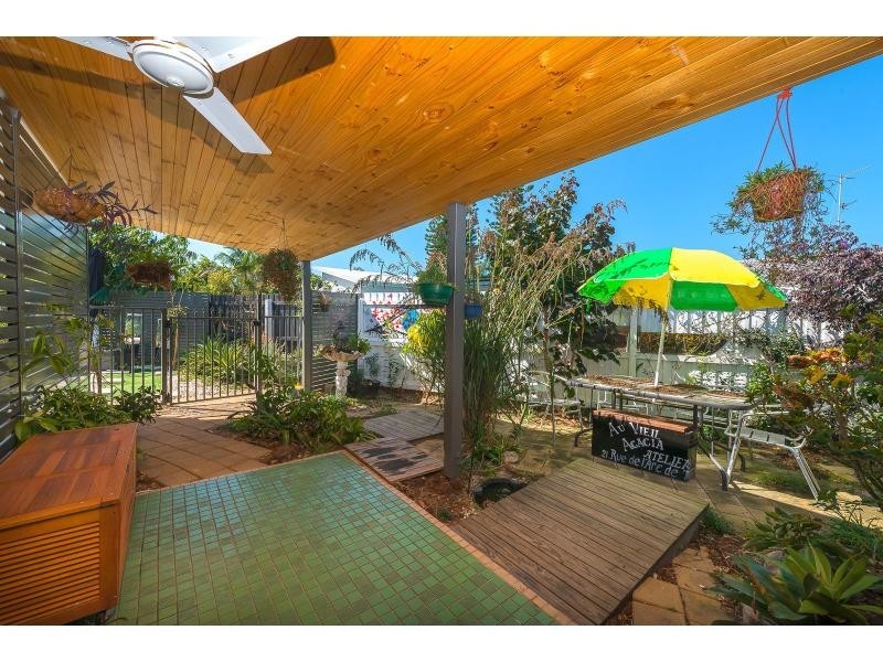 15 Sunbird Avenue, Paradise Point QLD 4216