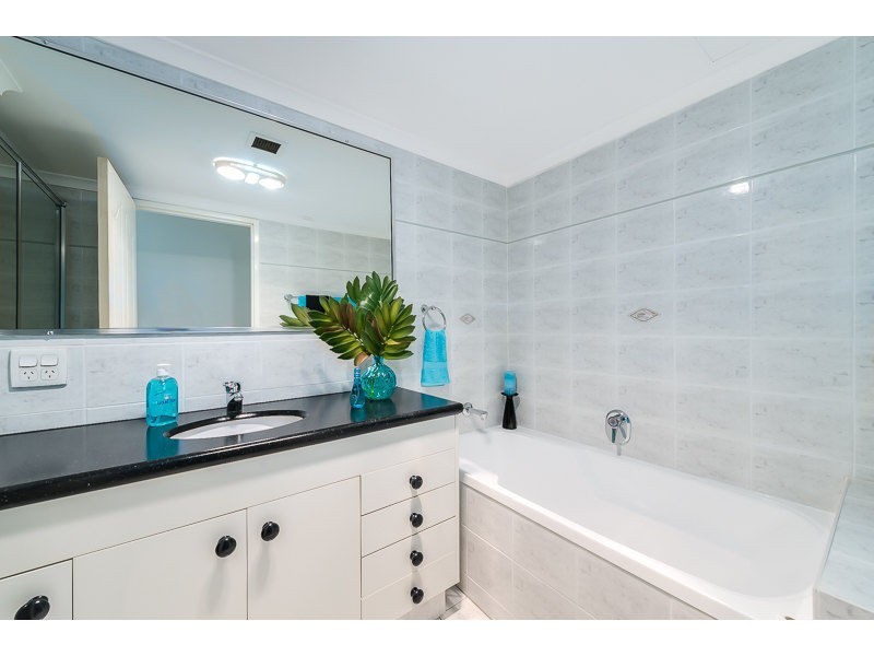 23/41A Broadwater Street, Runaway Bay QLD 4216