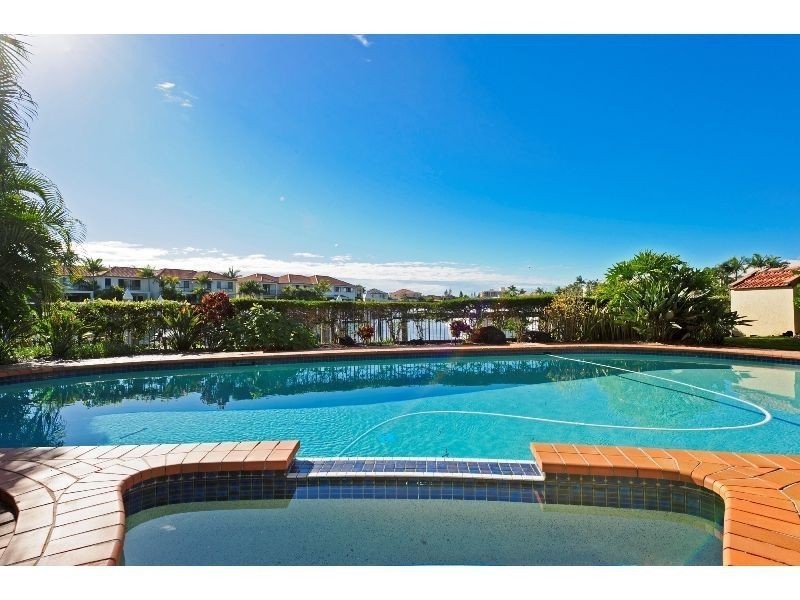 3/41a Broadwater Street, Runaway Bay QLD 4216