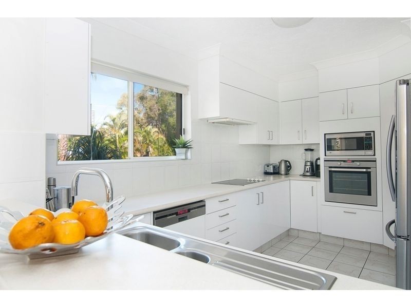 3/41a Broadwater Street, Runaway Bay QLD 4216