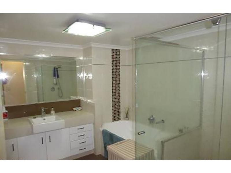 3/41a Broadwater Street, Runaway Bay QLD 4216