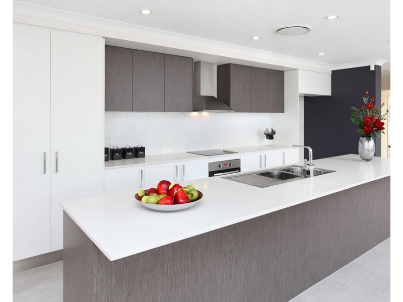 . Splendour Circuit, Yarrabilba QLD 4207