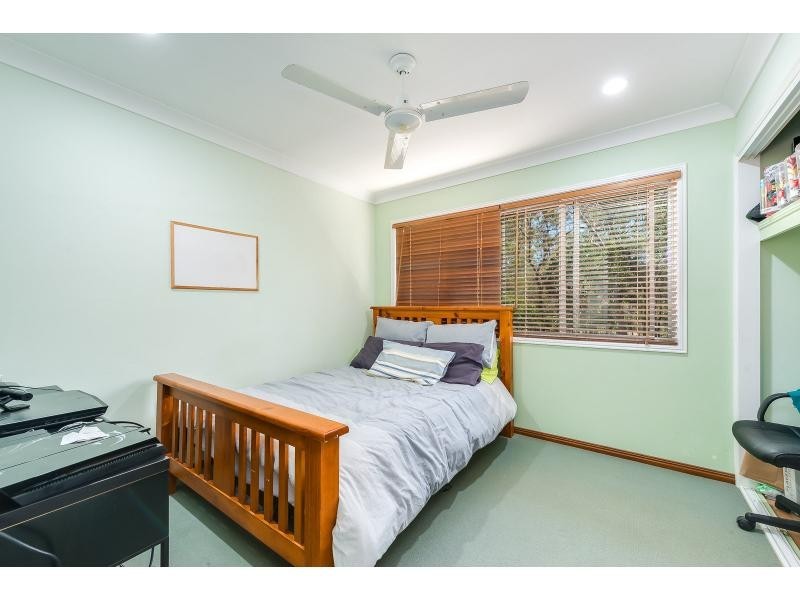 238-240 German Church Road, Carbrook QLD 4130