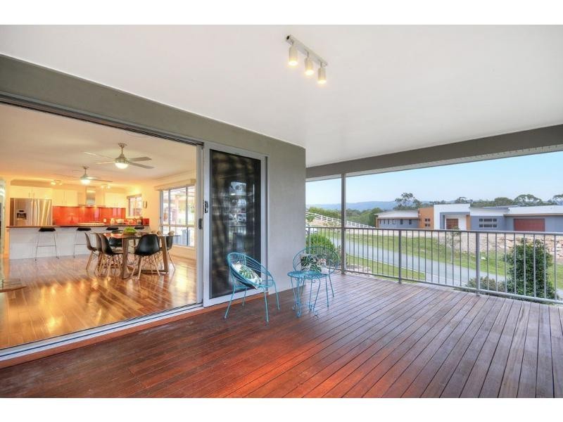 32 Huntington Drive, Maudsland QLD 4210
