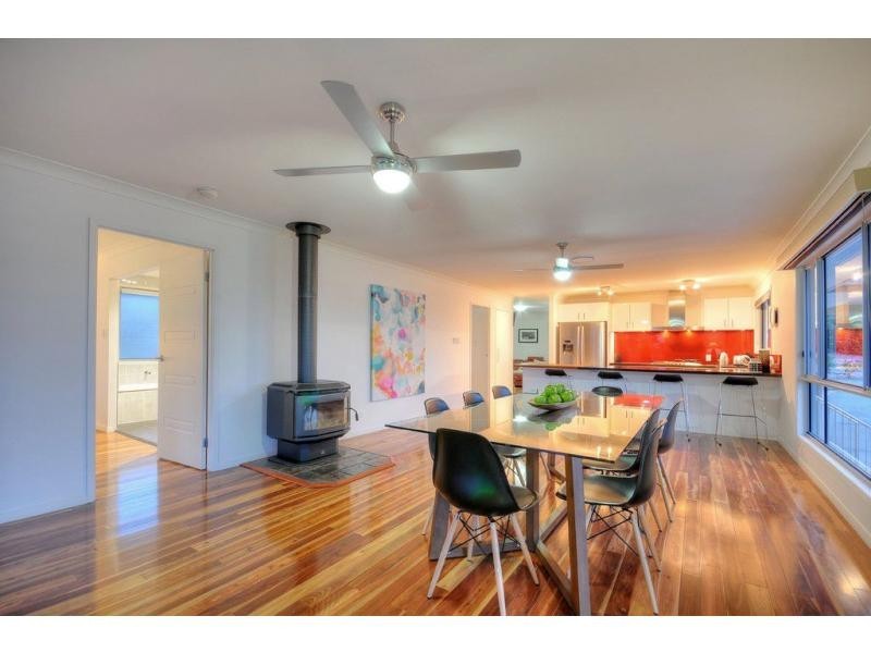 32 Huntington Drive, Maudsland QLD 4210