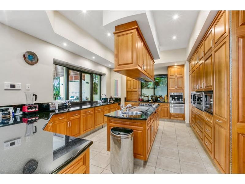 11 Kootingal Street, Ashmore QLD 4214