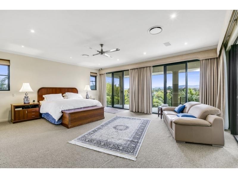 11 Kootingal Street, Ashmore QLD 4214