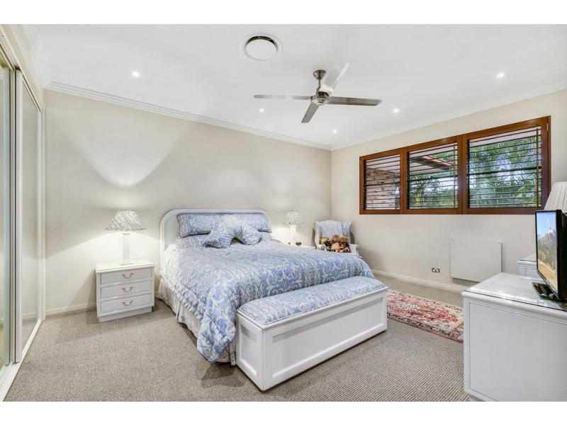 11 Kootingal Street, Ashmore QLD 4214