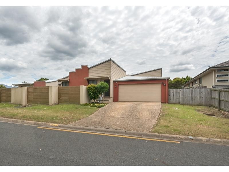 2/1 Denton Street, Upper Coomera QLD 4209