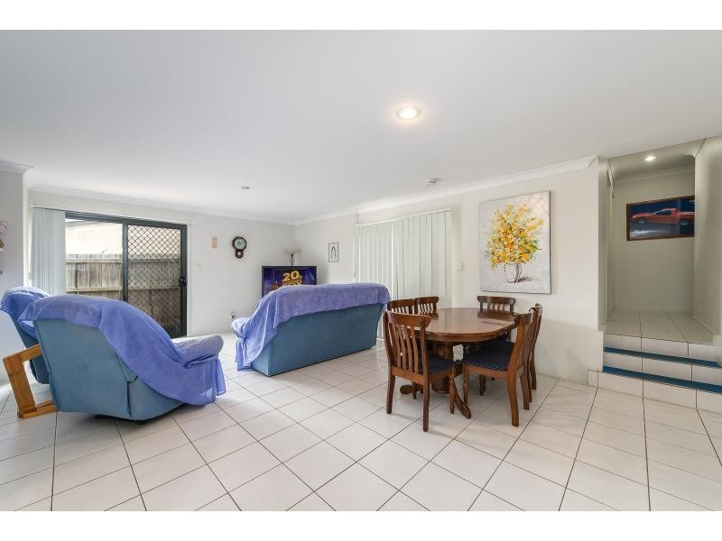 2/1 Denton Street, Upper Coomera QLD 4209