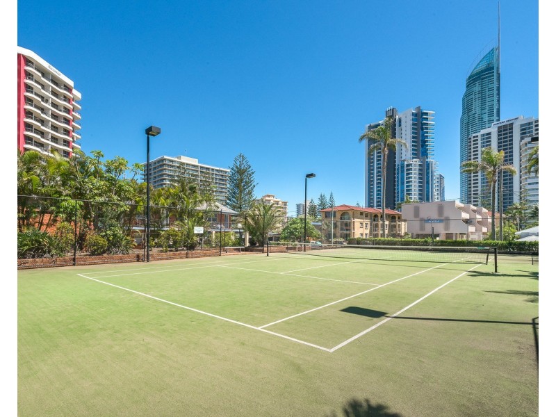 63/4 Thornton Street, Surfers Paradise QLD 4217