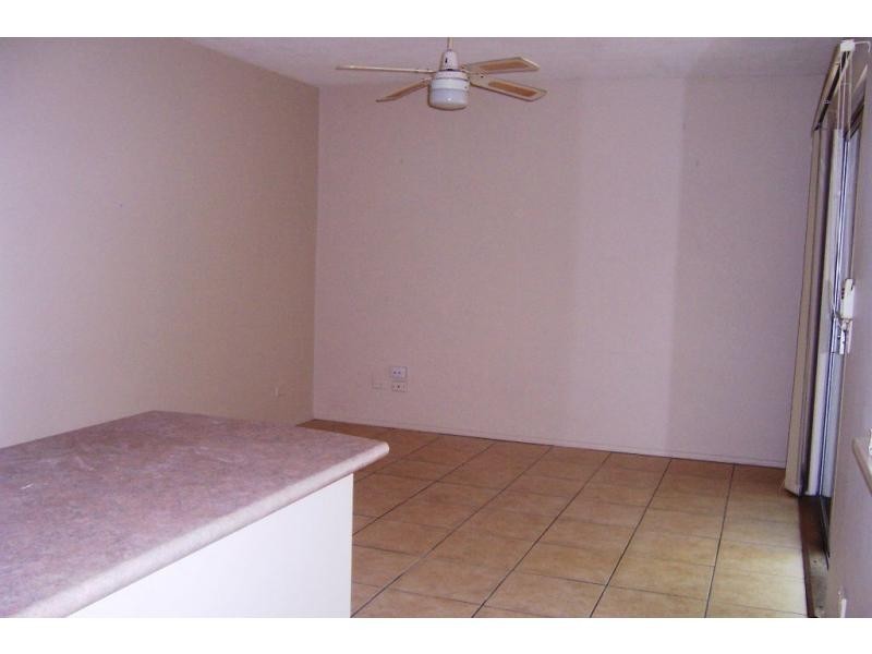 Unit 1/8 Nankeen Avenue, Paradise Point, Paradise Point QLD 4216