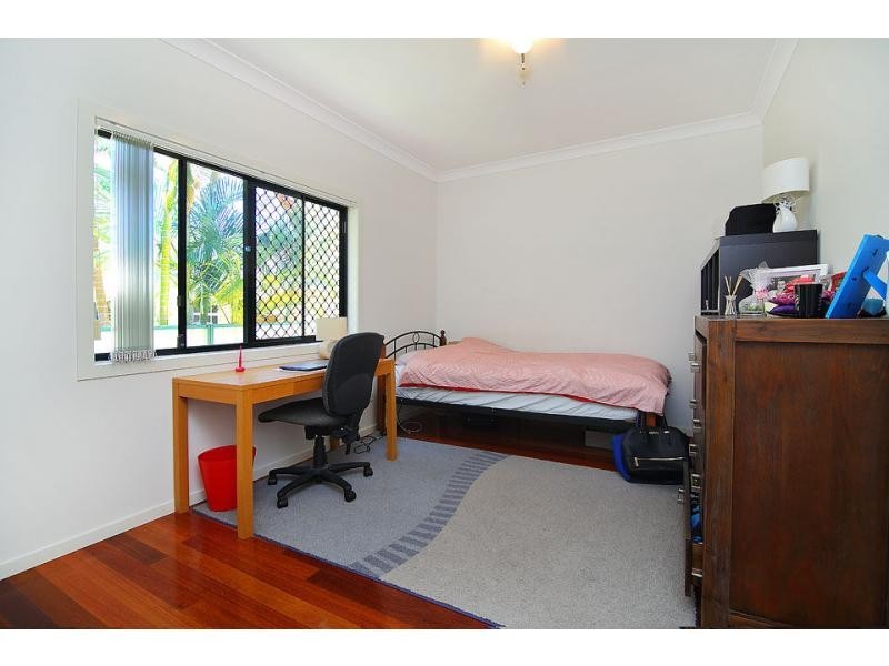 59 Morala Avenue, Runaway Bay QLD 4216