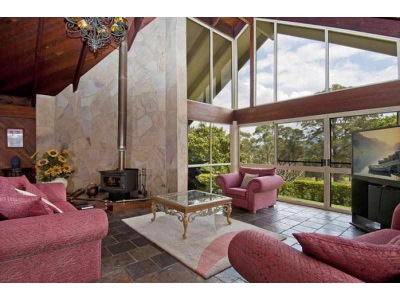 30 Holyrood Road, Maudsland QLD 4210
