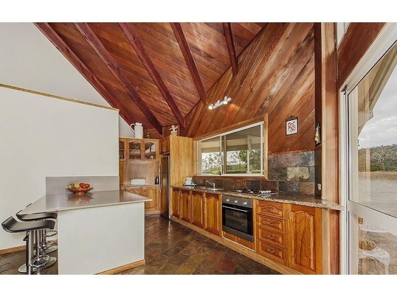 30 Holyrood Road, Maudsland QLD 4210