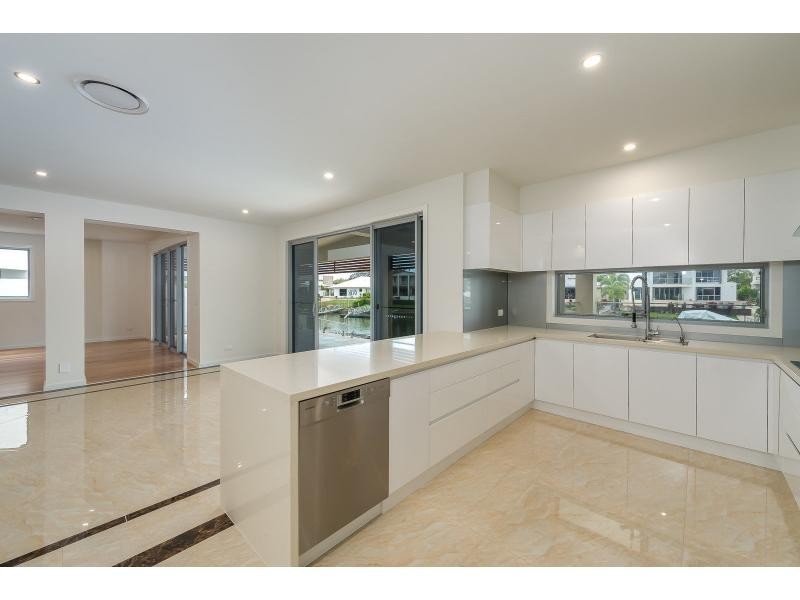 63 Southaven Drive, Helensvale QLD 4212