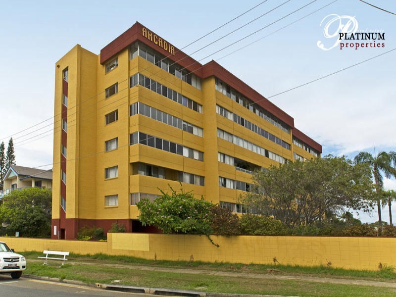 Unit 1/554 Marine Parade, Biggera Waters QLD 4216