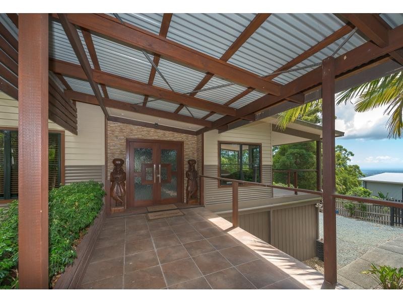 52 Landman Court, Clagiraba QLD 4211