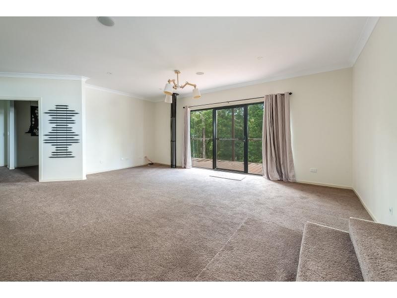 52 Landman Court, Clagiraba QLD 4211