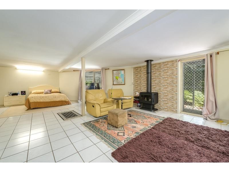 52 Landman Court, Clagiraba QLD 4211