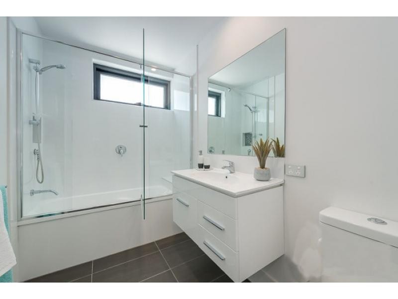 7/91 High Street, Southport QLD 4215