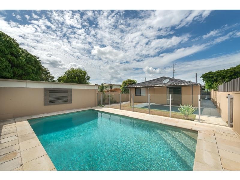 43 Coombabah Road, Runaway Bay QLD 4216