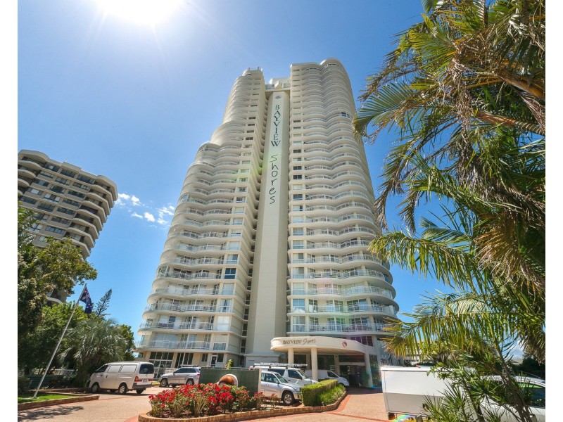 5 Bayview Street, Runaway Bay QLD 4216