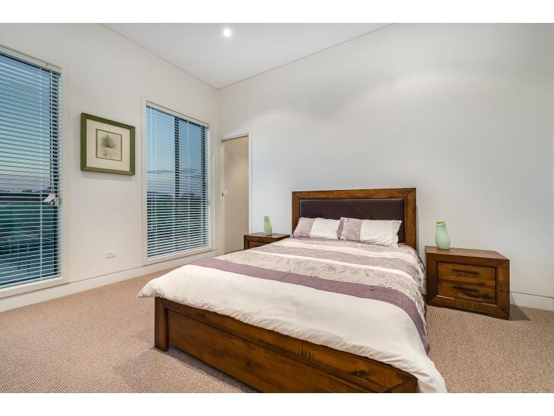 20 Huntington Drive, Maudsland QLD 4210