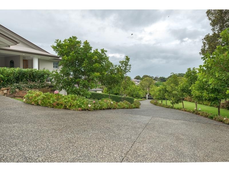 20 Sunnycrest Drive, Terranora NSW 2486