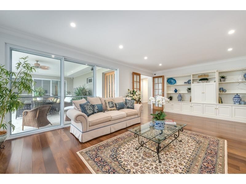 20 Sunnycrest Drive, Terranora NSW 2486
