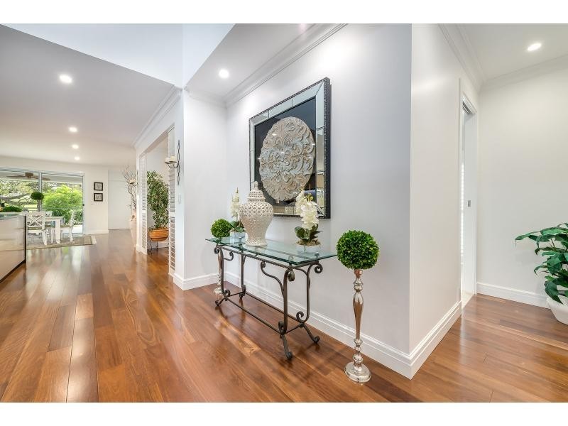 20 Sunnycrest Drive, Terranora NSW 2486