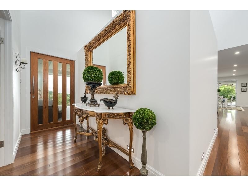 20 Sunnycrest Drive, Terranora NSW 2486