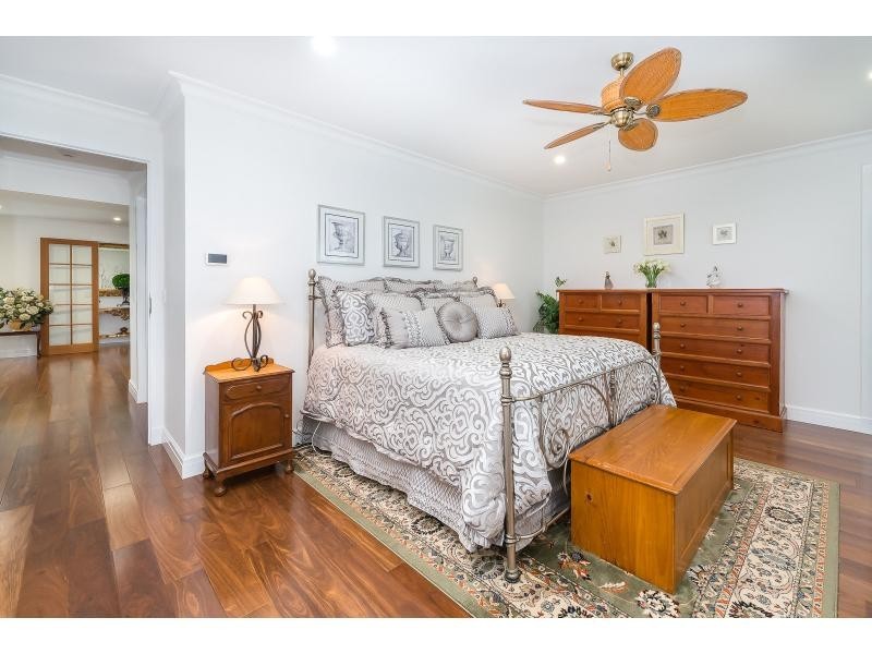 20 Sunnycrest Drive, Terranora NSW 2486