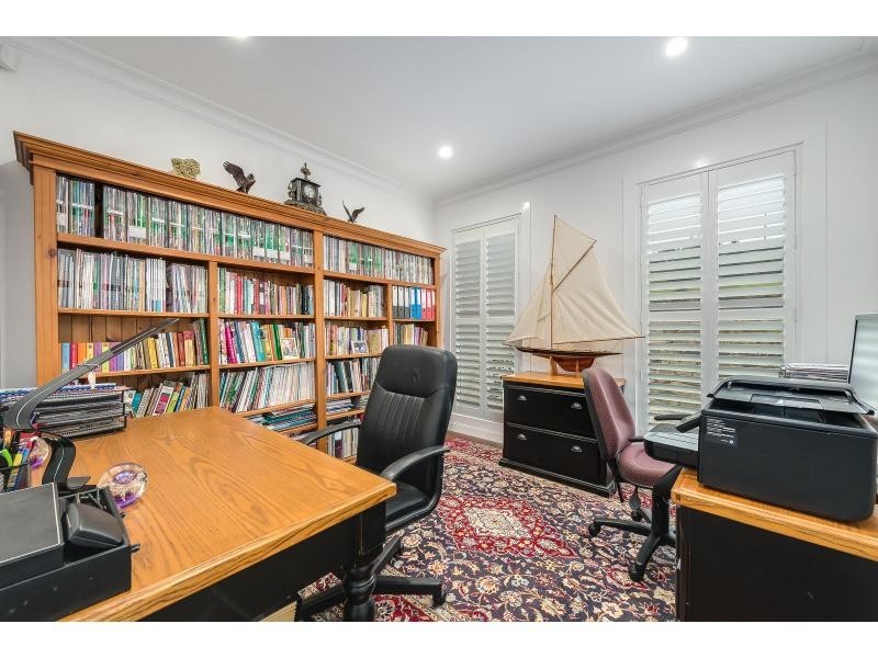 20 Sunnycrest Drive, Terranora NSW 2486