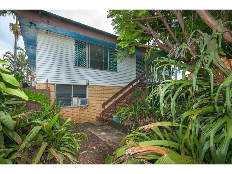 15 Algona Street, Labrador QLD 4215