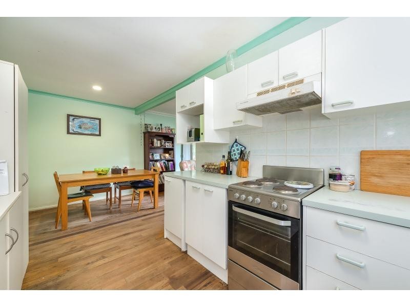 15 Algona Street, Labrador QLD 4215