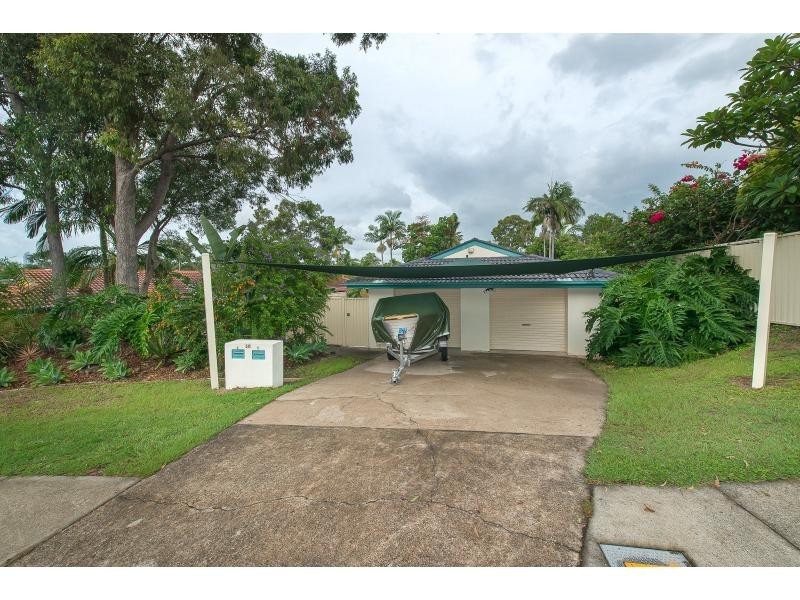 2/58 Blake Street, Southport QLD 4215