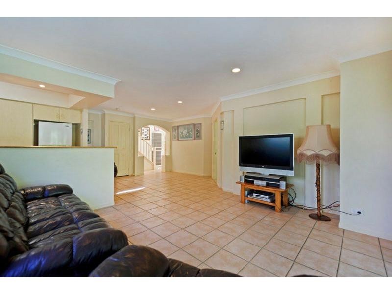 87 The Estuary, Coombabah QLD 4216