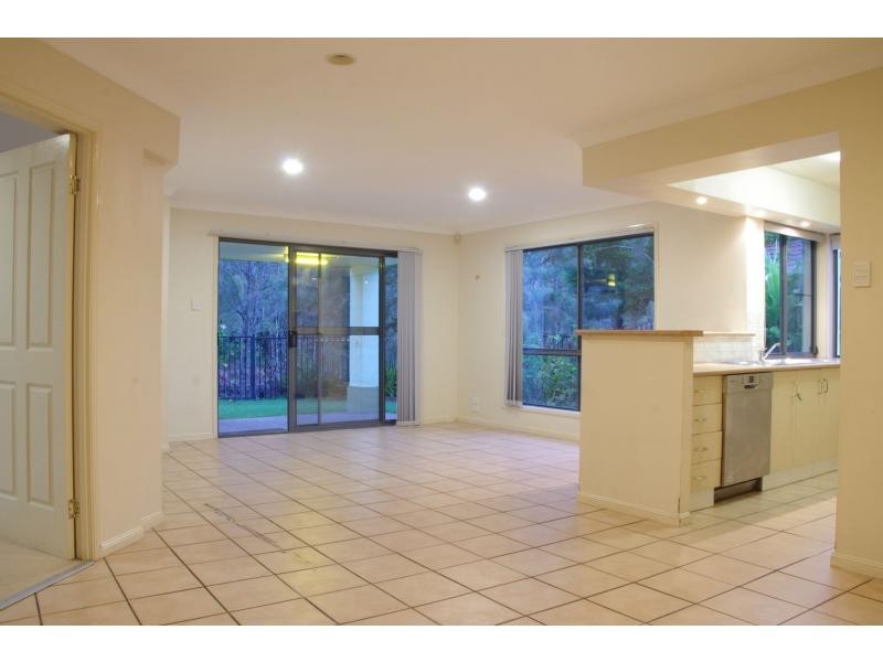 87 The Estuary, Coombabah QLD 4216