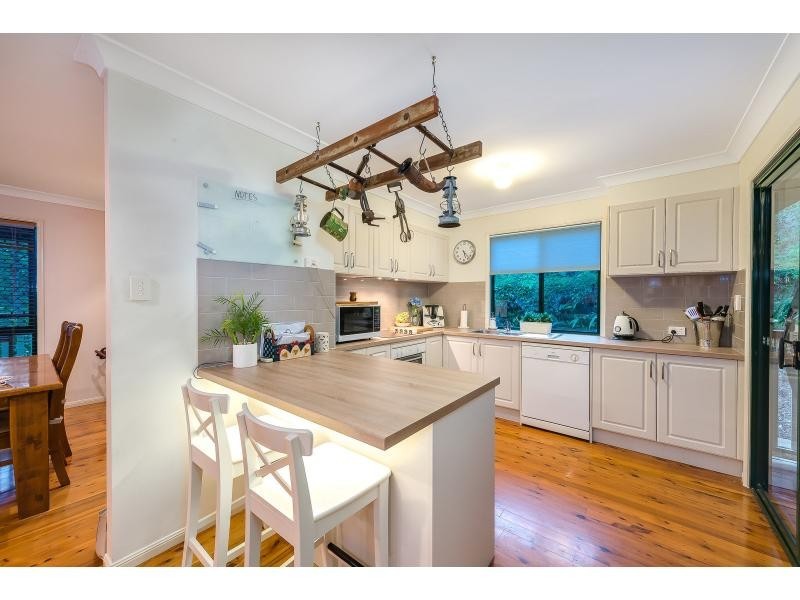 6 Lucania Court, Tamborine Mountain QLD 4272