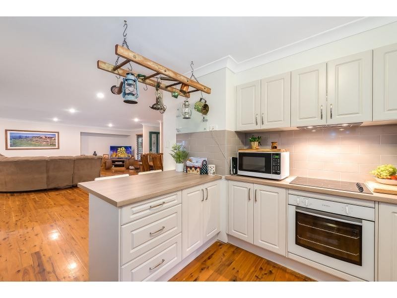 6 Lucania Court, Tamborine Mountain QLD 4272